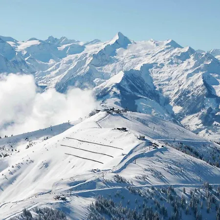 Large Mountain View In Walchen Salzburgerland With Balcony Apartmán