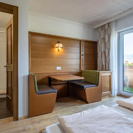 Large Mountain View Apartment In Piesendorf Walchen Salzburgerland With Balcony Piesendorf